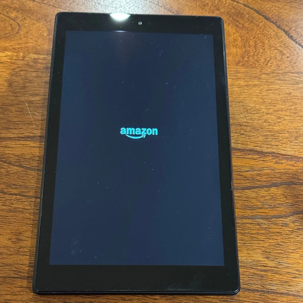 Amazon Fire HD 10 Tablet (10.1” 1080p full HD display 64 GB) w/out ads